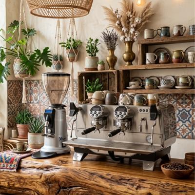 FAEMA PRESIDENT A/2 5 BUTTON Espresso Kahve Makinası Otomatik 2 Gruplu ve MACAP Espresso Kahve Değirmeni Ondemand Mikrometrik Titanyum Bıçak Dijital Ekran (MXD XTREME )